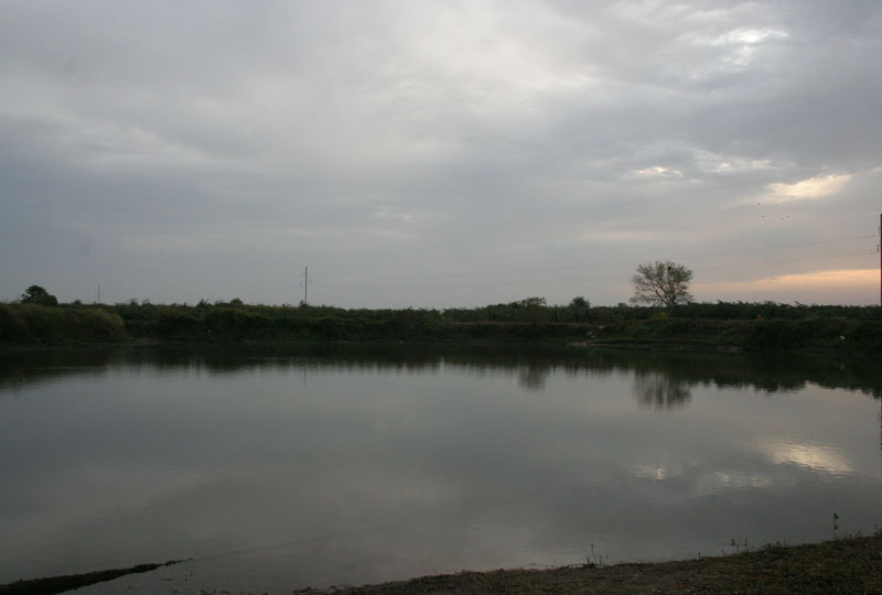 С峿.jpg
