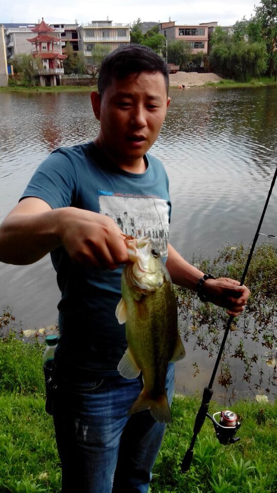 QQͼƬ20150522232613.jpg