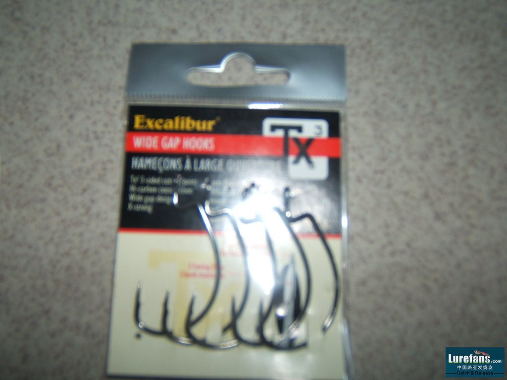 XCALIBUR WIDE GAP HOOKS