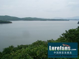 Ƭ 019.jpg