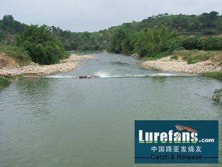 Ƭ 010.jpg
