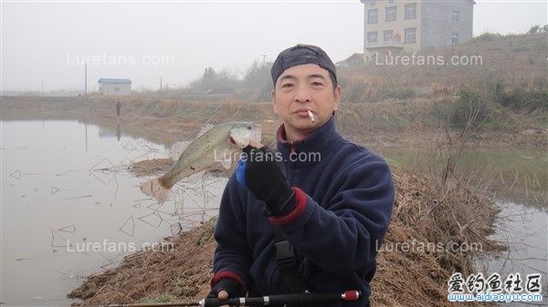 10030111542abc7c9ad1a9a9c5.jpg