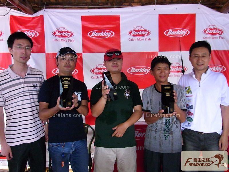 20100621_508f99a06e4129324fa90H6IafFRi9yS.jpg
