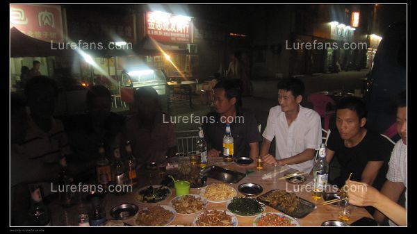 Ƭ 090.jpg