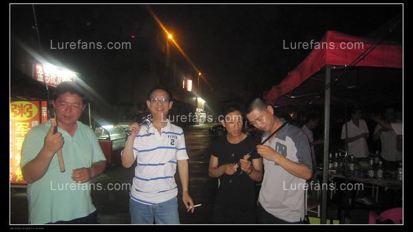 Ƭ 099.jpg
