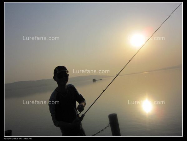 Ƭ 075.jpg
