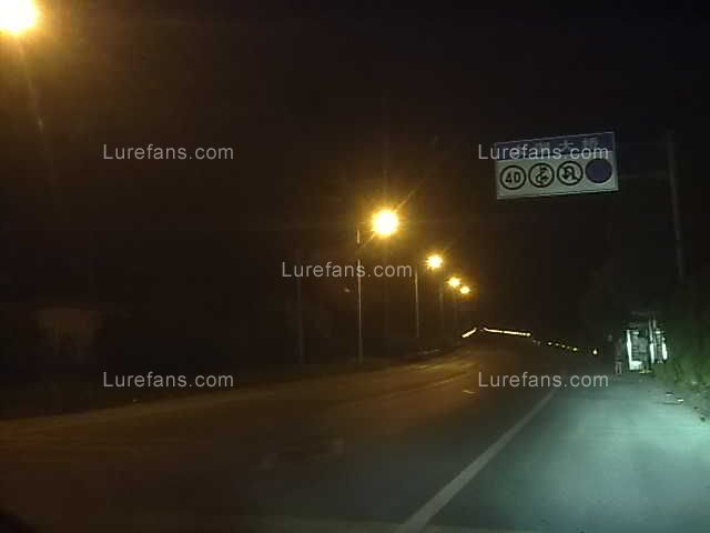 Ƭ 085.jpg